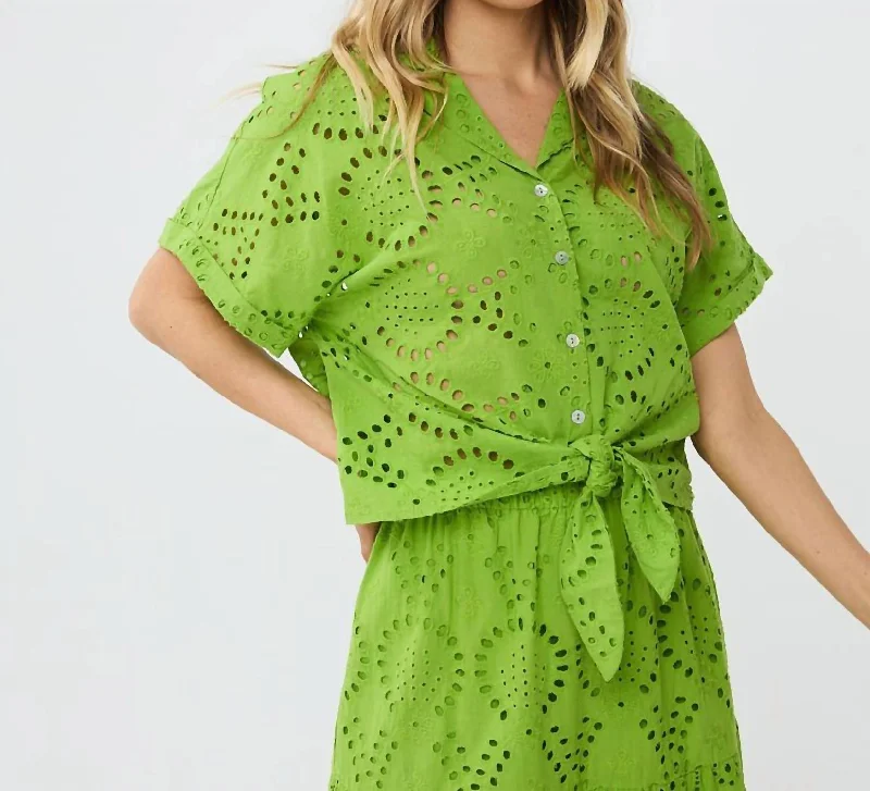 Innovate Your Wardrobe Blouse Knot Cotton Chiffly In Kiwi Green