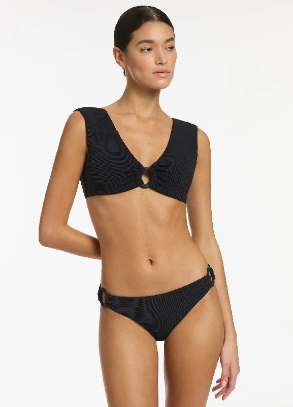 Dive Into Trendy Styles Isla Rib Wide Strap Top - Black