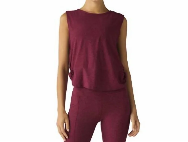 Trendy Styles Featherweight Side Note Twist Tank In Bordeaux Heather