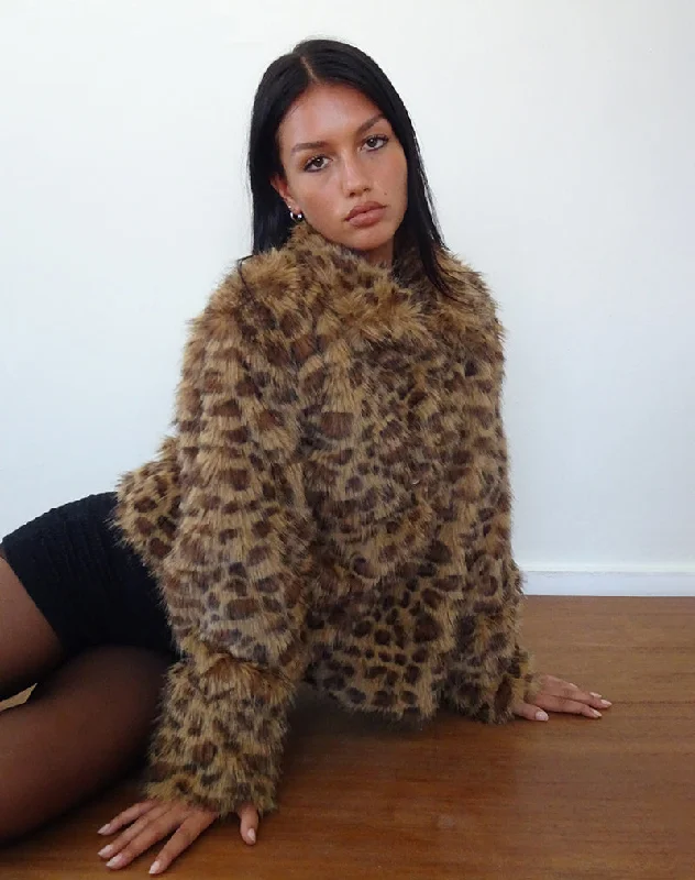 Trend Alert Joji Crop Faux Fur Jacket in Brown Leopard