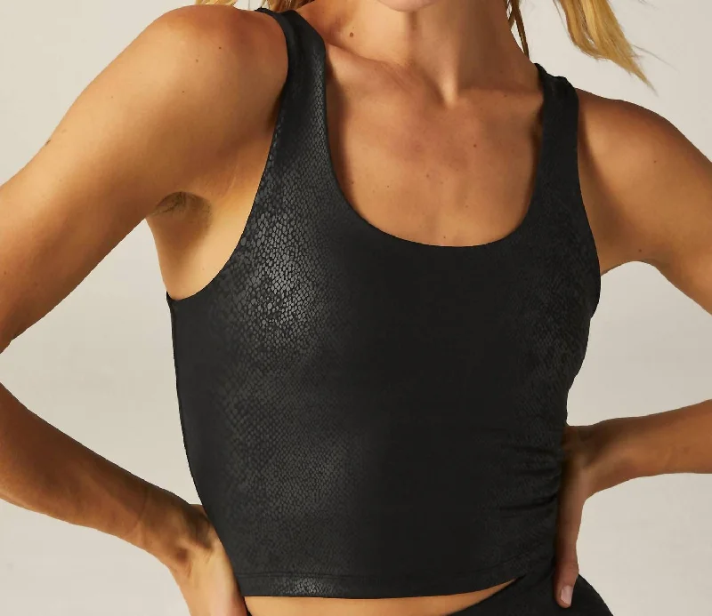 Elegant Style Powershine Sport Street Cropped Tank In Viper Black