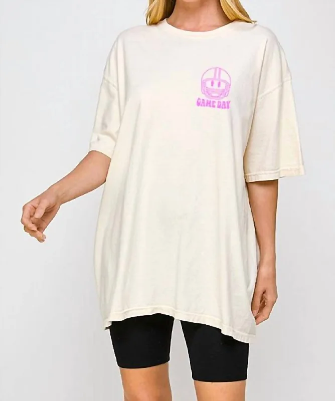 Stylish Women's Apparel Game Day Graphic Oversized Tee In Beige