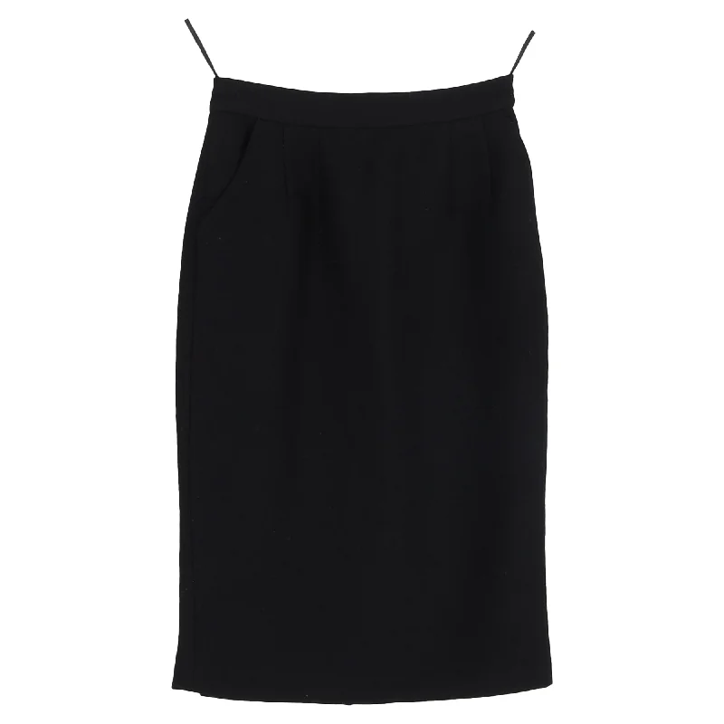 Chic And Edgy Miu Miu Knee Length Skirt in Black Wool