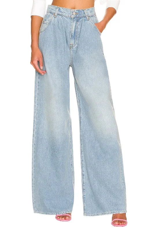 Fashion Forward Style Chloe High Rise Pleated Wide Leg Jeans In Sawtelle