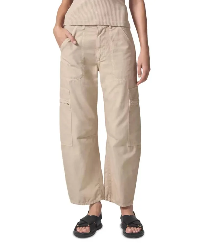 Flash Deals Marcelle Low Slung Cargo Jeans In Taos Sand